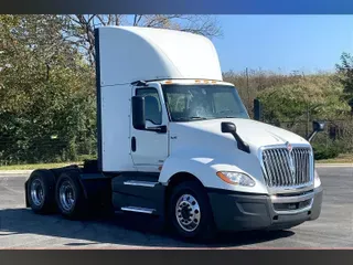 2021 INT LT625 6x4