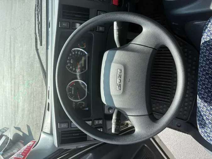 2024 ISUZU DIESEL NPR XD