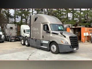 2021 Freightliner Cascadia