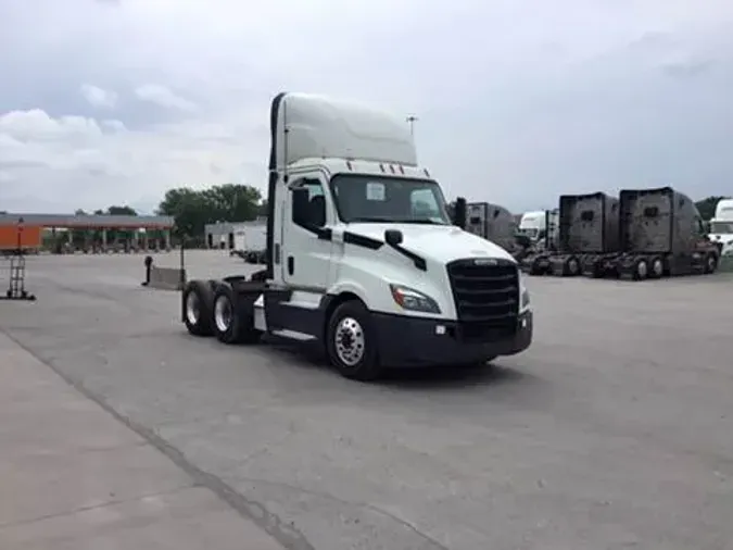 2019 Freightliner Cascadia0bb228e638217b7399a87add9d0131bb