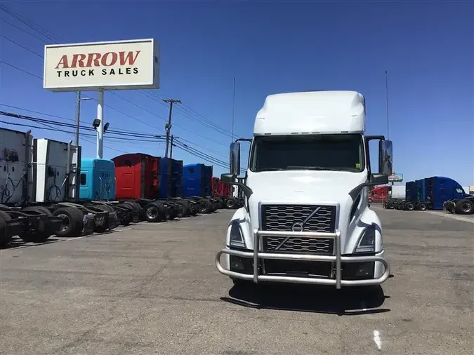 2022 VOLVO VNL64T7600bb341d33909314090d52ffe184c3838