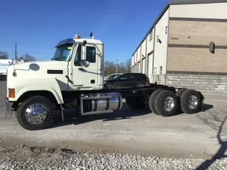 2015 MACK CHU613