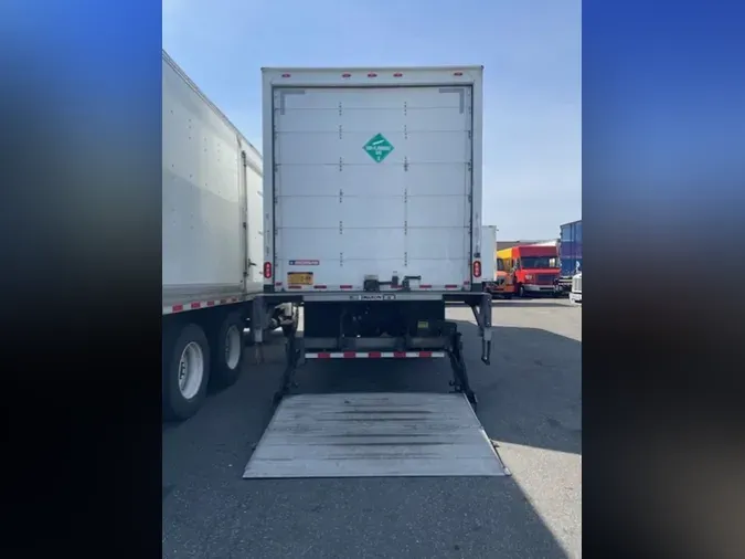 2019 FREIGHTLINER/MERCEDES M2 106