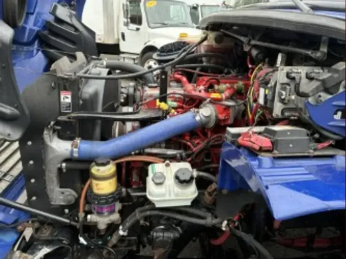 2020 FREIGHTLINER/MERCEDES M2 106