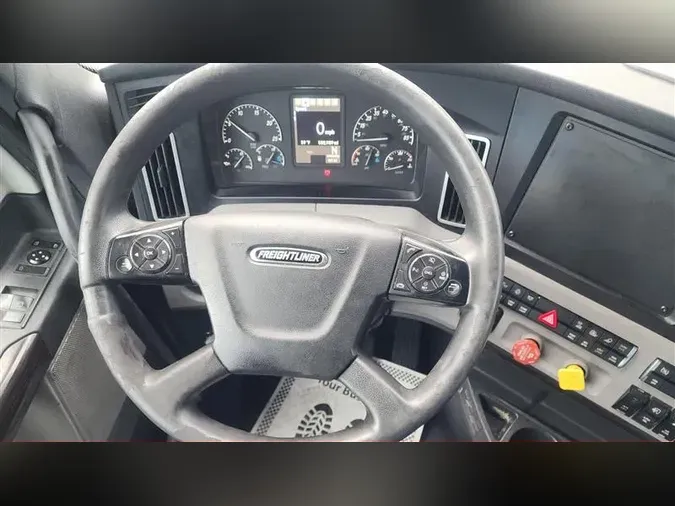 2020 FREIGHTLINER CA126