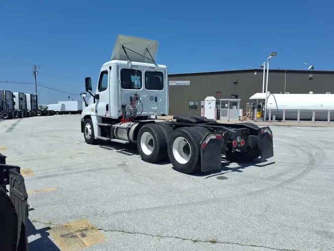 2019 FREIGHTLINER/MERCEDES CASCADIA 1250bbf229545e75c5aaf3e680658fdd7c1