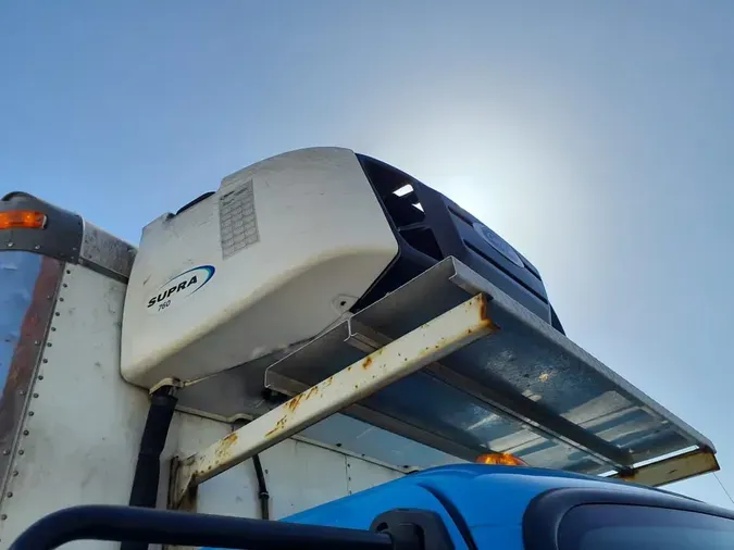 2018 FREIGHTLINER/MERCEDES M2 106