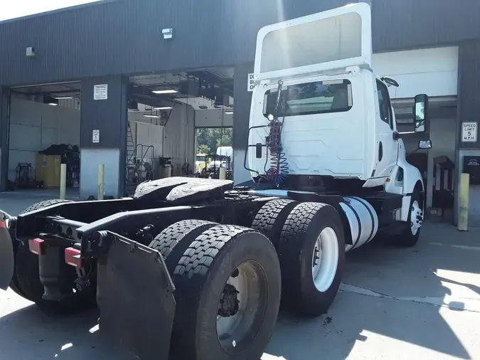 2020 NAVISTAR INTERNATIONAL LT625 DAYCAB T/A