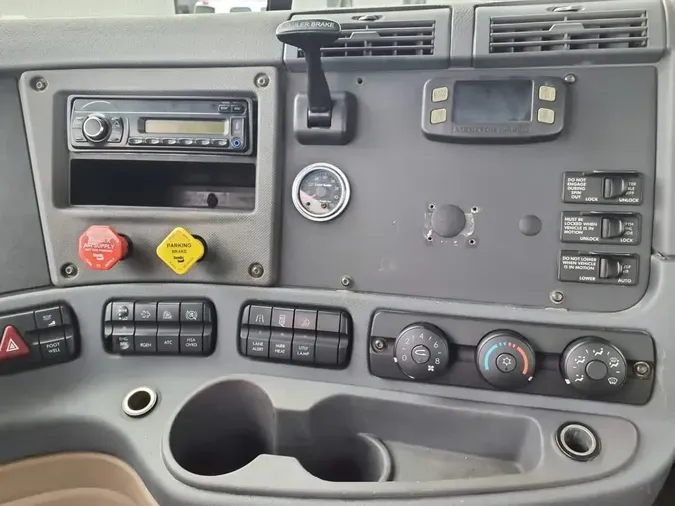 2017 FREIGHTLINER/MERCEDES UNKNOWN