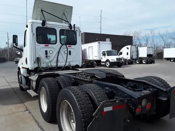 2018 FREIGHTLINER/MERCEDES NEW CASCADIA PX12664