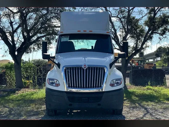 2019 INT LT625 6x4