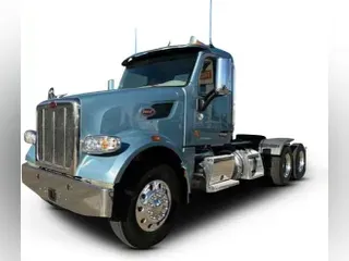 2021 Peterbilt 567