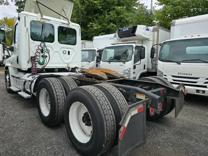 2018 FREIGHTLINER/MERCEDES CASCADIA 125