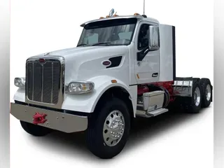 2022 Peterbilt 567
