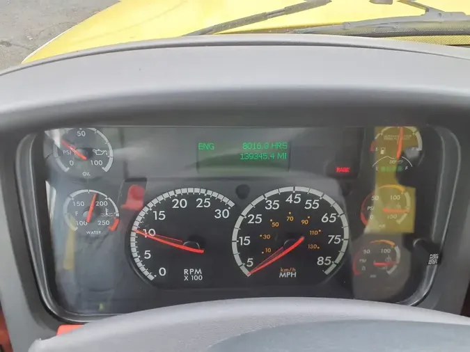 2016 FREIGHTLINER/MERCEDES M2 106
