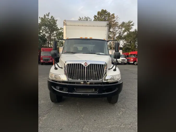 2018 NAVISTAR INTERNATIONAL 4300 LP