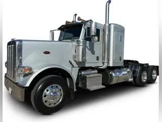 2020 Peterbilt 389
