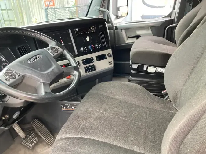 2021 FREIGHTLINER/MERCEDES NEW CASCADIA PX126640bdcb3058f88f215e03ac81fdc2d9259