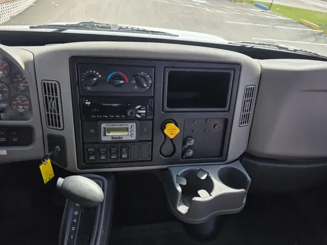 2018 NAVISTAR INTERNATIONAL 4300