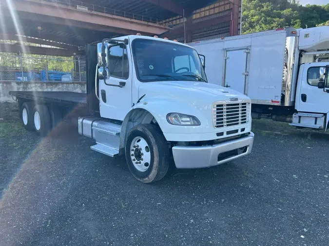 2017 FREIGHTLINER/MERCEDES M2 106