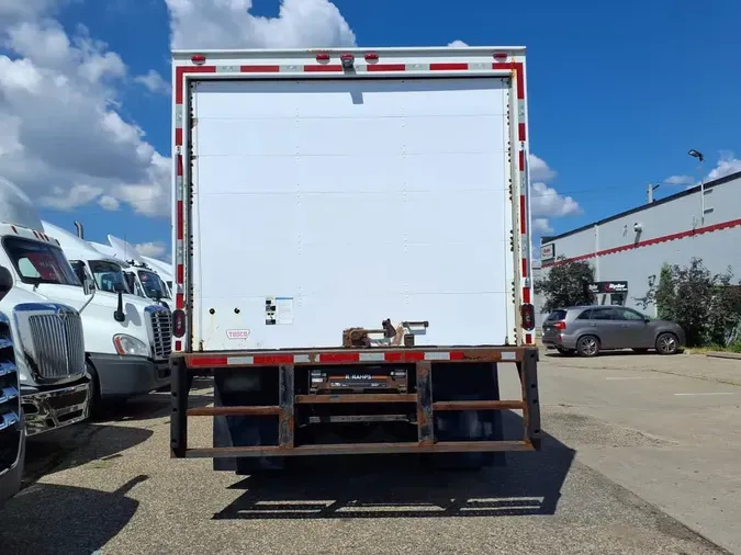 2019 FREIGHTLINER M2 106