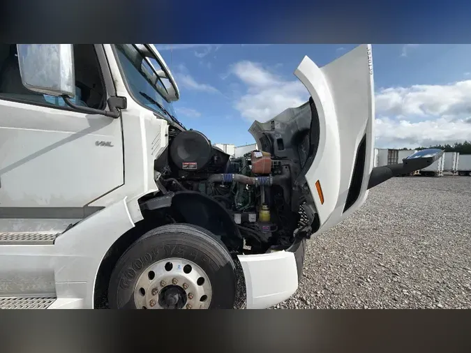 2020 Volvo VNL3000be2d2cc2f1a083b3dd78bc2b7b83d1b
