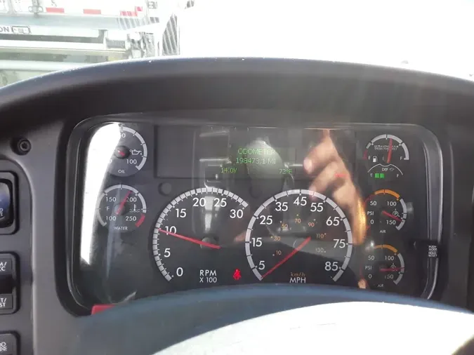 2018 FREIGHTLINER/MERCEDES M2 1060be36e8c1f8ec34fbcb6dea9f8dfd484