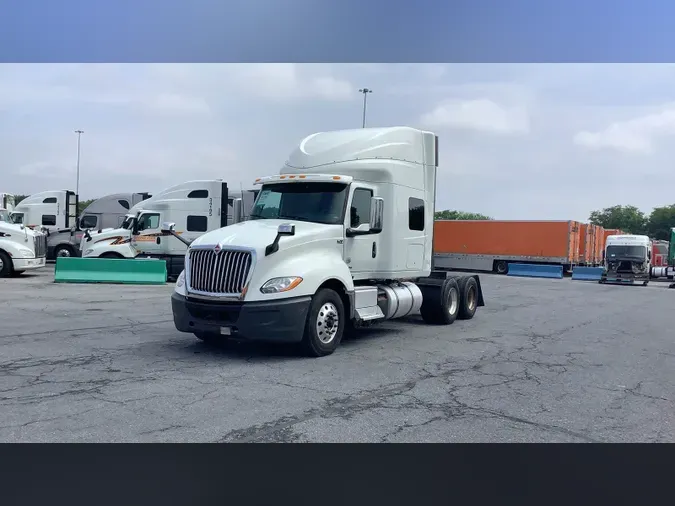 2020 International LT0be43a67c3651a90b32b230886800cfc