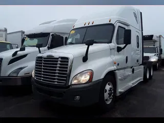 2020 FREIGHTLINER/MERCEDES CASCADIA 125