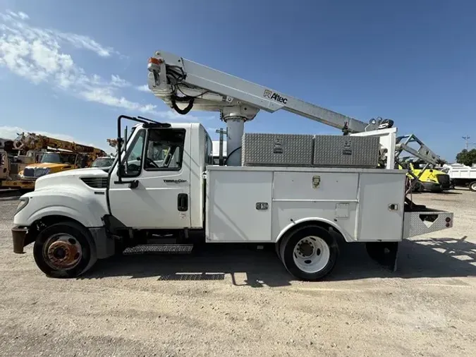 2012 ALTEC AT235P