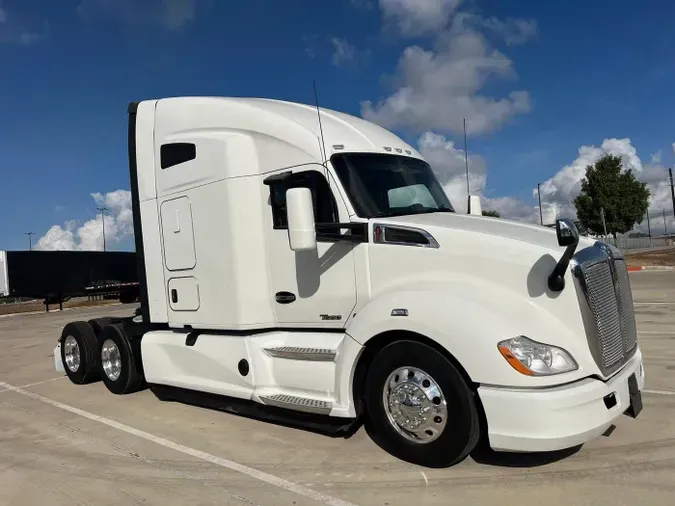 2022 Kenworth T680