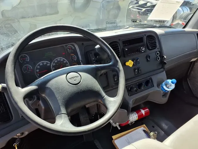 2019 FREIGHTLINER/MERCEDES M2 1060be6c70c4e77bacb577d4da77e9ae132