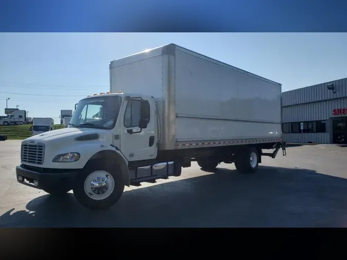 2018 Freightliner Business Class M2 106