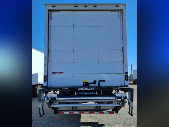 2019 FREIGHTLINER M2 106