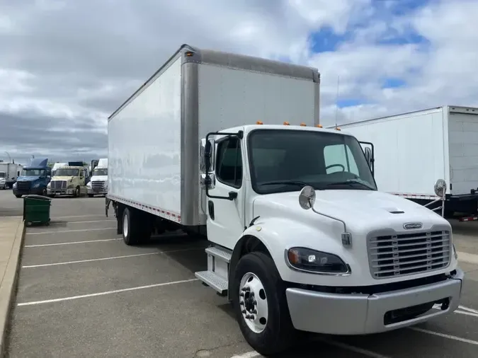 2020 FREIGHTLINER/MERCEDES M2 106
