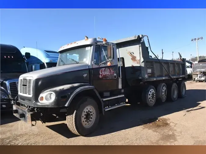 2001 FREIGHTLINER FLC1120bee0aa32b7d40e98df5039397592616