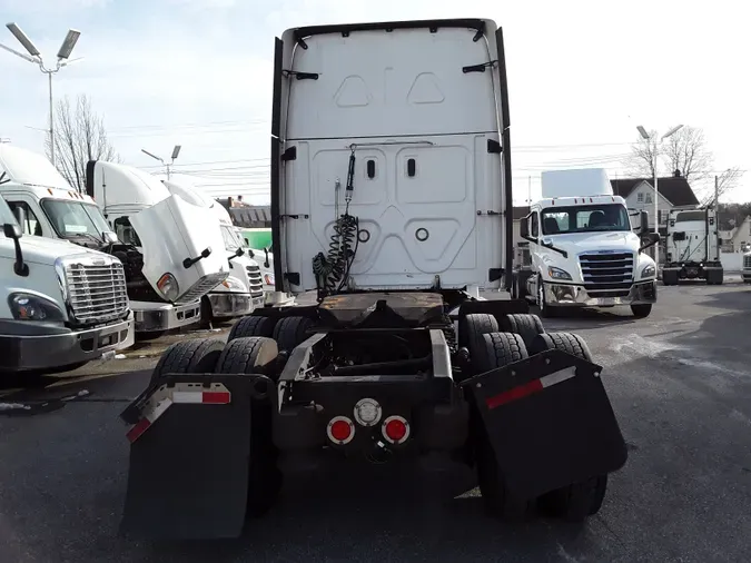 2019 FREIGHTLINER/MERCEDES NEW CASCADIA PX12664