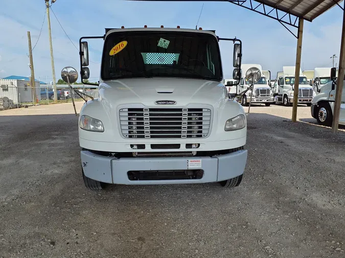 2016 FREIGHTLINER/MERCEDES M2 106