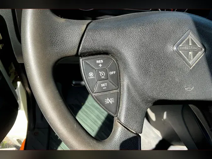 2020 INT LT625 6x4