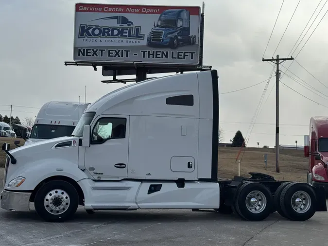 2021 KENWORTH T680