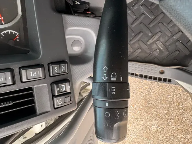 2018 ISUZU DIESEL FTR/FVR