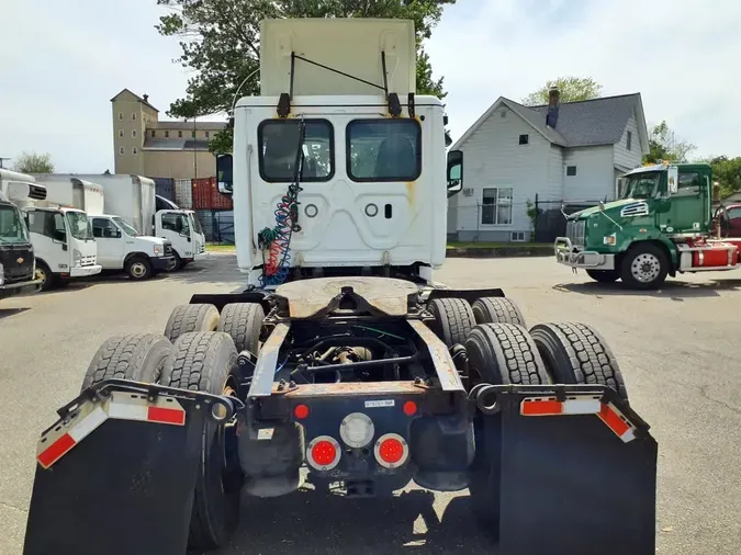 2019 FREIGHTLINER NEW CASCADIA PX12664