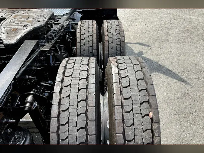 2021 INT LT625 6x4