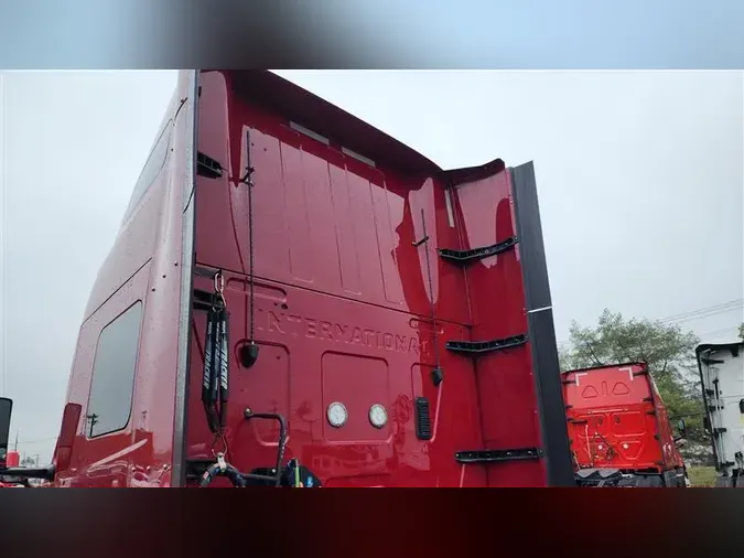 2023 INTERNATIONAL LT