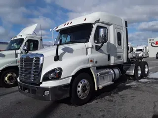 2018 FREIGHTLINER/MERCEDES CASCADIA 125