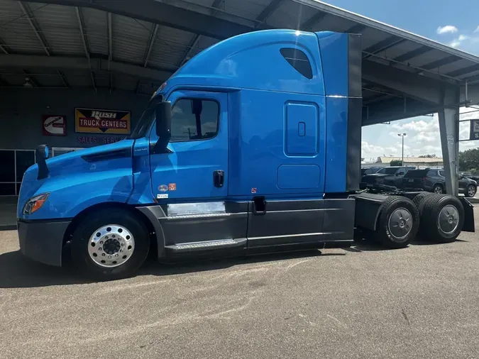 2021 Freightliner Cascadia