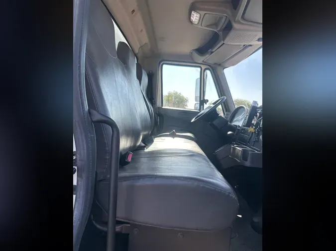 2016 NAVISTAR INTERNATIONAL 4300 SBA0c071e8ee5bdf4fd6bb106d13bfcbd90