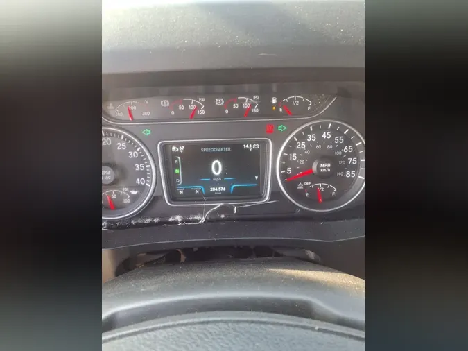 2020 NAVISTAR INTERNATIONAL MV607 (4X2)