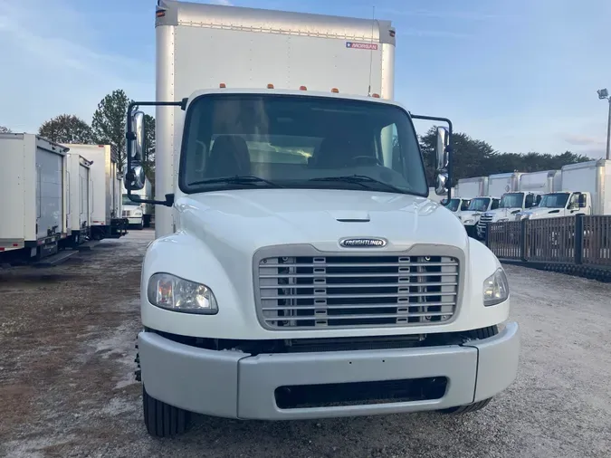 2017 FREIGHTLINER/MERCEDES M2 106