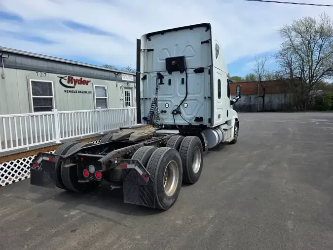 2020 FREIGHTLINER/MERCEDES CASCADIA 1250c123d7c3a4ccb51b415bbf243f91e93
